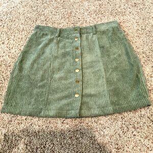 👗HYFVE MINI SKIRT👗